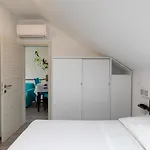 Tirena Apartamento