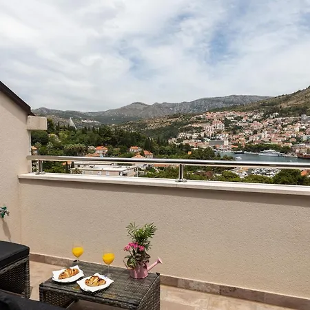 Tirena * Dubrovnik