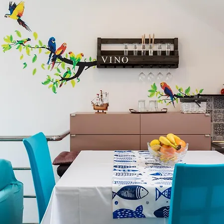 Apartment Tirena *